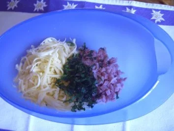 Rezept: Käse-Blätterteig-Schnecken Bild Nr. 4 Käse-Blätterteig-Schnecken - Rezept - Bild Nr. 4