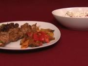 Marokkanische Spieße mit Gemüse und Salat (Nadja Benaissa) - Rezept