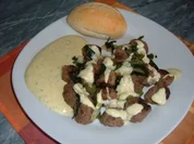 Hack.......Hackbällchen-mit Curry-Joghurt-Dip - Rezept