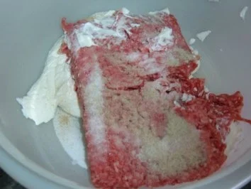 Hack.......Hackbällchen-mit Curry-Joghurt-Dip - Rezept - Bild Nr. 2