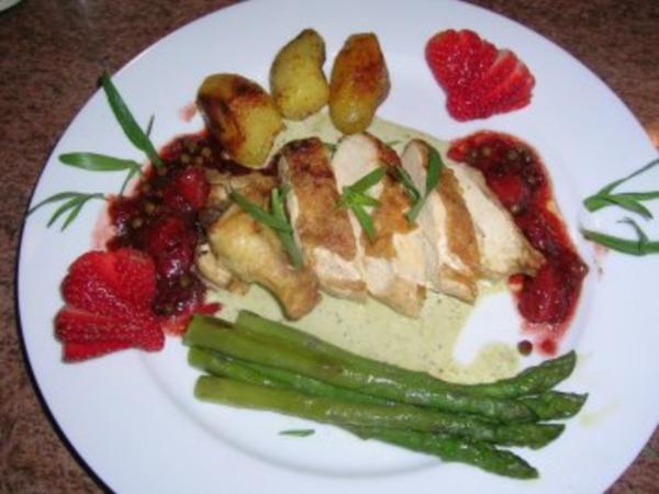 Supreme von der Maispoularde mit Erdbeer-Pfeffer Confit auf ...