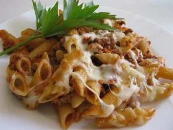 Penne rigate al horno - Rezept