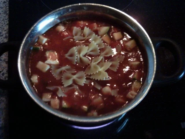 Rezept: Knoblauchnudeln mit Thunfisch Bild Nr. 2 Knoblauchnudeln mit Thunfisch - Rezept - Bild Nr. 2