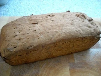 Rezept: Dinkel-Roggen-Brot Dinkel-Roggen-Brot - Rezept