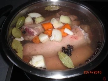 Rezept: Braten- oder Stadwurstsülze Bild Nr. 4 Braten- oder Stadwurstsülze - Rezept - Bild Nr. 4