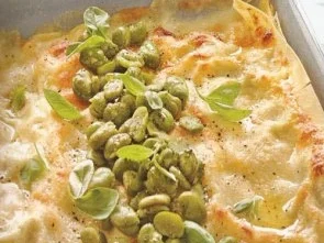 erster gang lasagne mit bohnenpùrree und kaninchen - Rezept