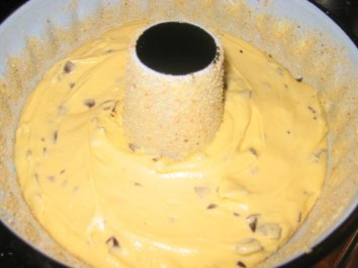 Backwaren: Schoko Eierlikör Napfkuchen - einfach - 401 kcal/100g Backwaren: Schoko Eierlikör Napfkuchen - einfach - 401 kcal/100g