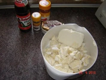 Rezept: Snacks : Obatzda Bild Nr. 2 Snacks : Obatzda - Rezept - Bild Nr. 2