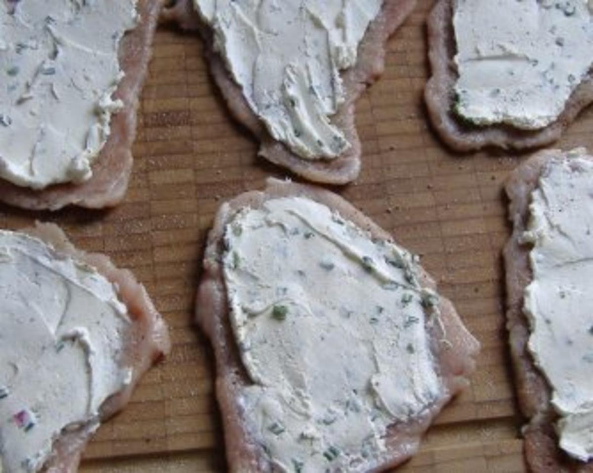 Kalbfleischröllchen mit Frischkäse,Champignons und Rucola - Rezept - Bild Nr. 2