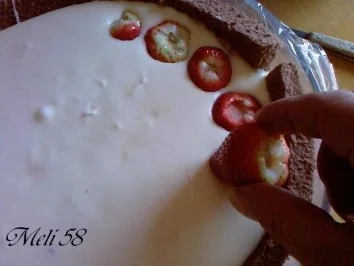 Backen: Erdbeer-Pfirsich-Kuppeltorte - Rezept - Bild Nr. 6