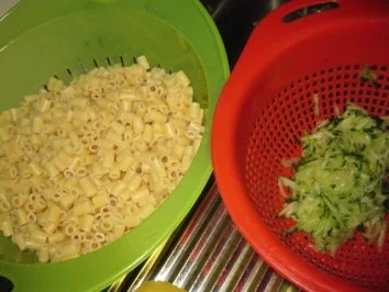 ★  Mein Nudelsalat von der schnellen Sorte ★ - Rezept - Bild Nr. 4