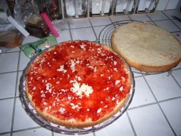 Erdbeertorte - Rezept - Bild Nr. 6