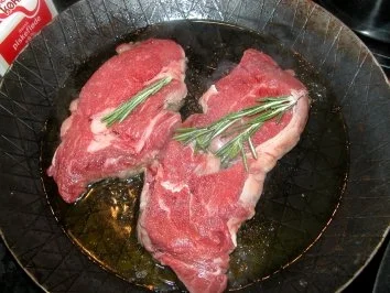 Ribeyesteak mit Spitzpaprika - Rezept - Bild Nr. 2