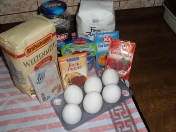 Kirschjoghurt - Kuchen - Bilder sind online - Rezept