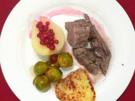Rehrücken mit Rosenkohl und Rösti - Rezept