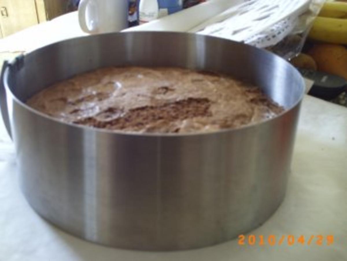 Torten: Zweifarbige Mousse-Torte - Rezept - Bild Nr. 7