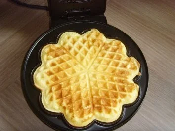 Rezept: lockere Waffeln Bild Nr. 3 lockere Waffeln - Rezept - Bild Nr. 3