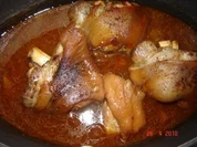 Fleisch : Schweinshaxe in Biersoße - Rezept