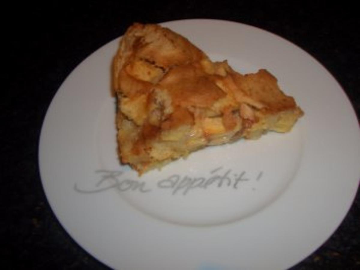 Kuchen : Apfelkuchen mit Calvados - Rezept