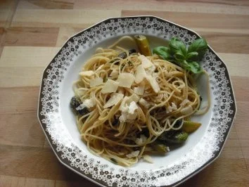 Rezept: Frühlingsnudeln Frühlingsnudeln - Rezept