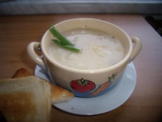 Spargelsuppe mit weißer Spargel und grüner Spargel - Rezept mit Bild ...