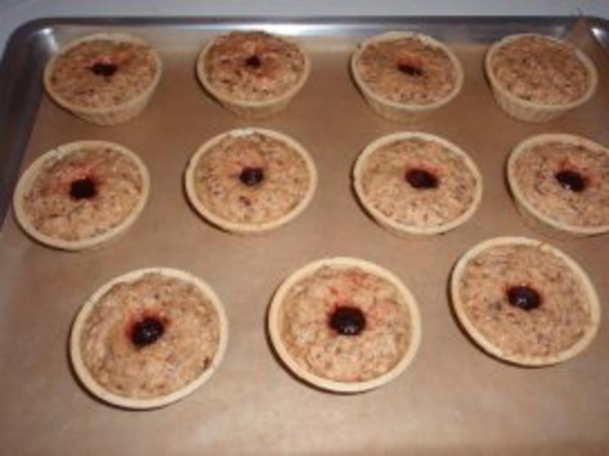 Muffins: Amarenakirschen - Kokos - Schoko - Muffins - Rezept