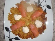 Rezept: Kartoffelgerichte: Kartoffelpuffer mit Lachs Kartoffelgerichte: Kartoffelpuffer mit Lachs - Rezept