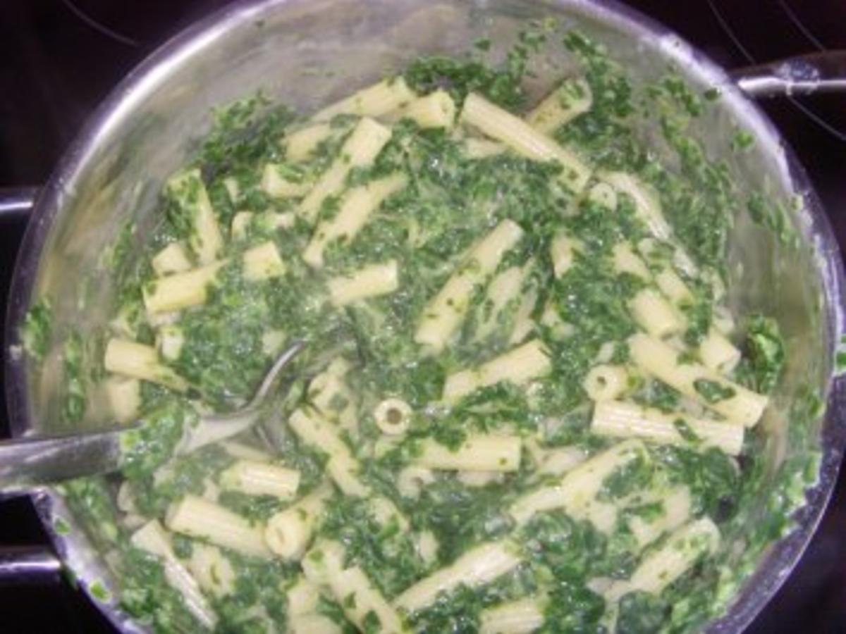 Spinat Nudelauflauf - einfach - von Suewema