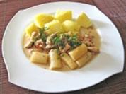 Putengeschnetzeltes mit Spargel und Speck - Rezept