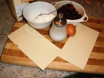 Blätterteig-Beeren -Gebäck - Rezept - Bild Nr. 2
