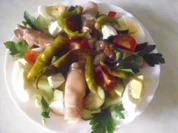 Salat mit gerollten Schinkenspeck - Rezept