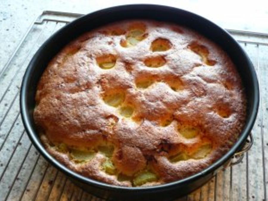 Versunkener Rhabarberkuchen - einfach - von Anna-Anita