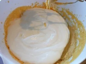 Versunkener Rhabarberkuchen - Rezept - Bild Nr. 5