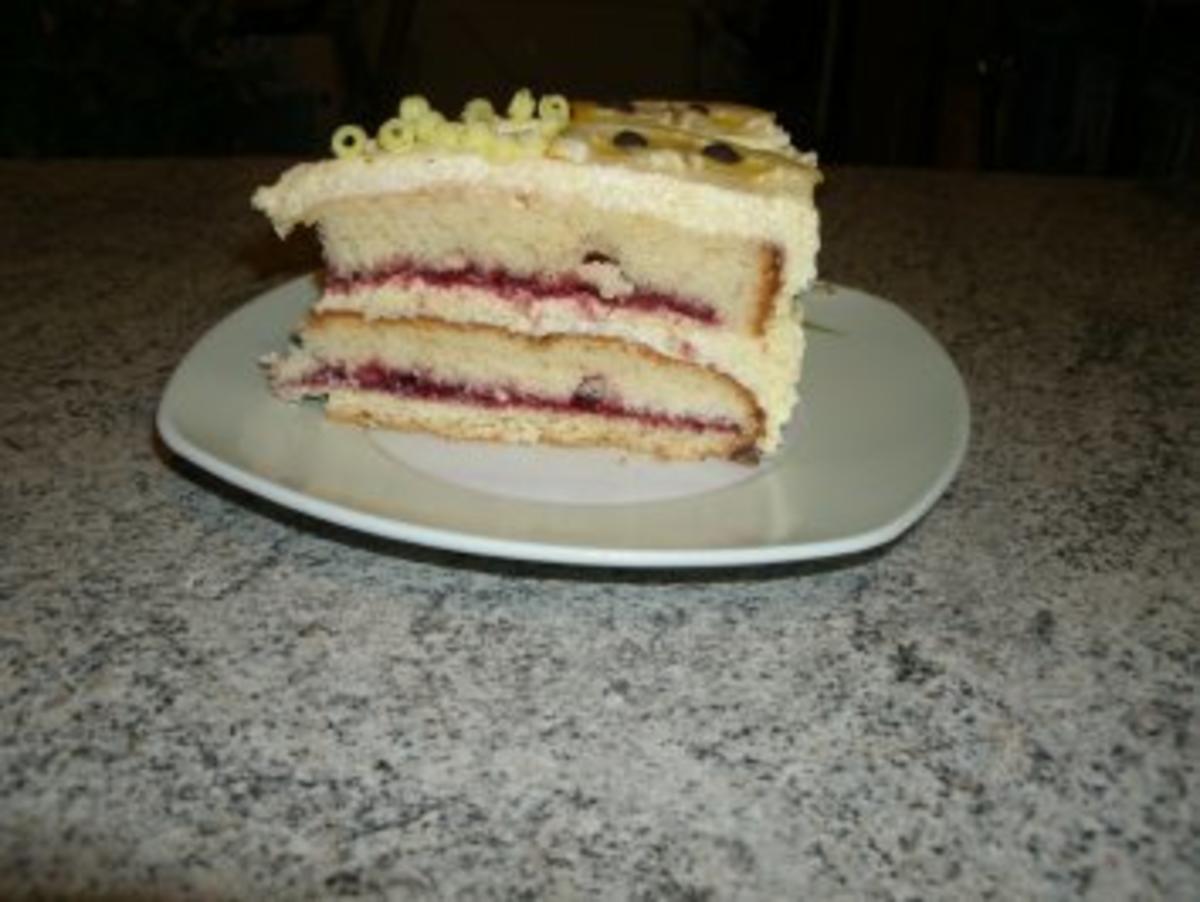 Zitronenbuttercremetorte - Rezept - Bild Nr. 2