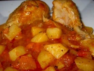 Tomatiger Hähnchentopf - Rezept