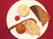 Gefüllte Artischockenherzen und Auberginensalat mit Joghurtsoße - Rezept - Bild Nr. 2