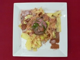 Kräuterrolle mit Zucchini-Pasta - Rezept - Bild Nr. 2