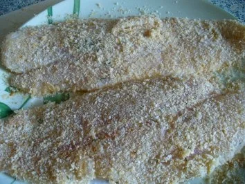 Lachswürfel auf paniertem Pangasiusfilet - Rezept - Bild Nr. 4