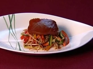 Thai-Tuna auf Sprossengemüse (Marie Amière) - Rezept