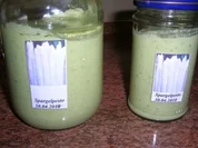 Spargelpesto, lecker zu Spargel selbst,  auch zu Gemüse, Pellkartoffeln, Steaks,Nudeln - Rezept