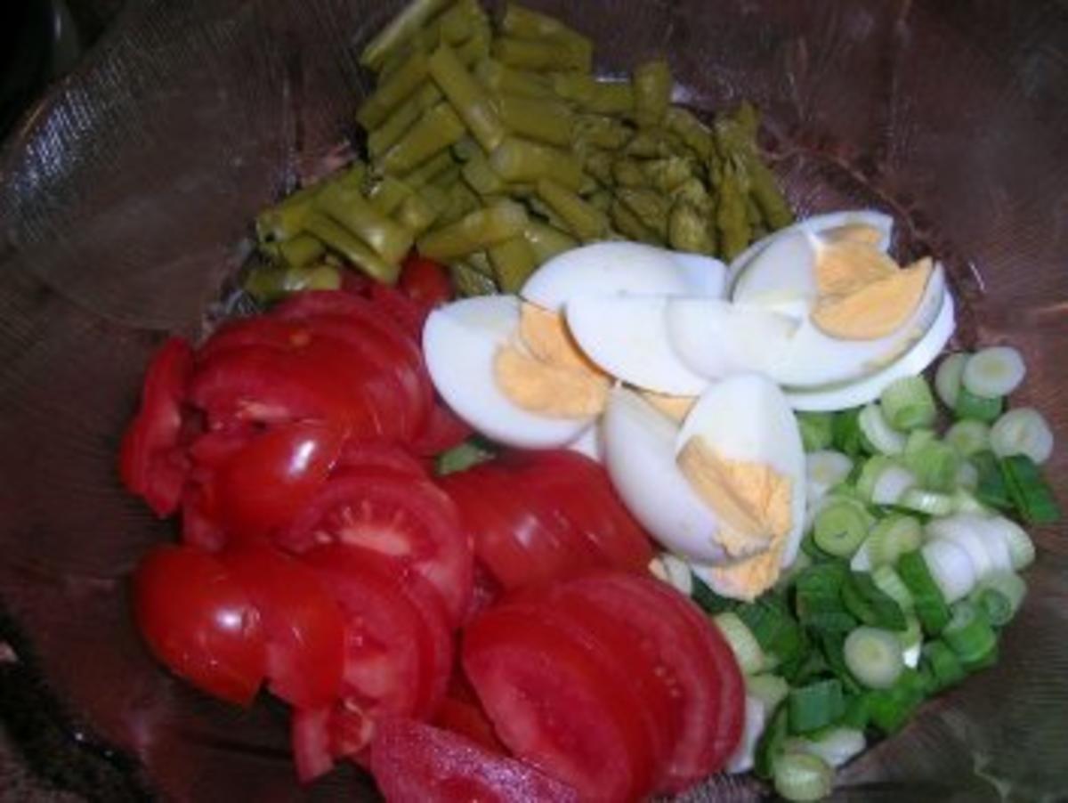 Bilder für Kartoffel-Spargelsalat schön erfrischend zu so vielem (Fisch,Fleisch und und und) - Rezept