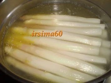  Spargel klassisch mit Hollandaise und Schinken - Rezept - Bild Nr. 3