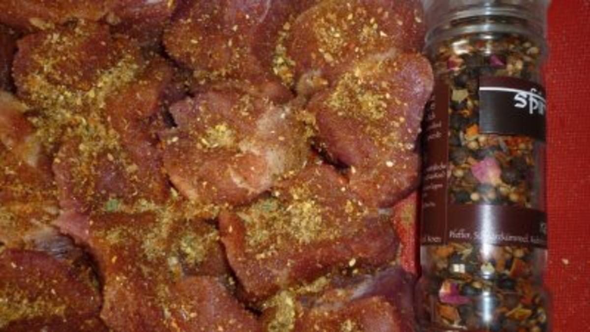 Schweine-Medaillons mit Pilzen in Cognac-Rahm an Vanille-Reis - Rezept - Bild Nr. 3