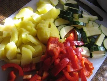 Rezept: Buntes Gemüse-Kartoffel-Gratin Bild Nr. 3 Buntes Gemüse-Kartoffel-Gratin - Rezept - Bild Nr. 3