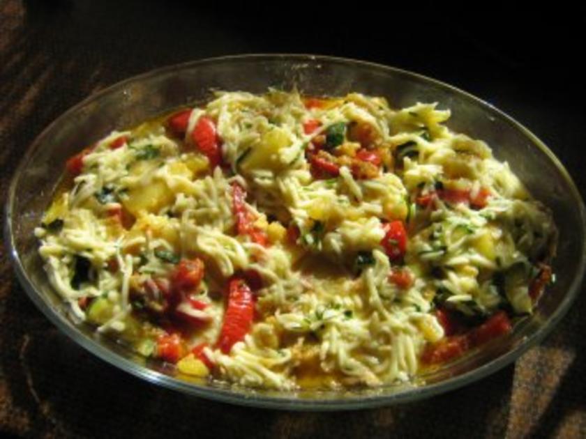 Buntes Gemüse Kartoffel Gratin - schnell &amp; einfach - 93 kcal/100g