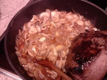 Roastbeef-Braten mit Stockschwämmchen - Rezept - Bild Nr. 8