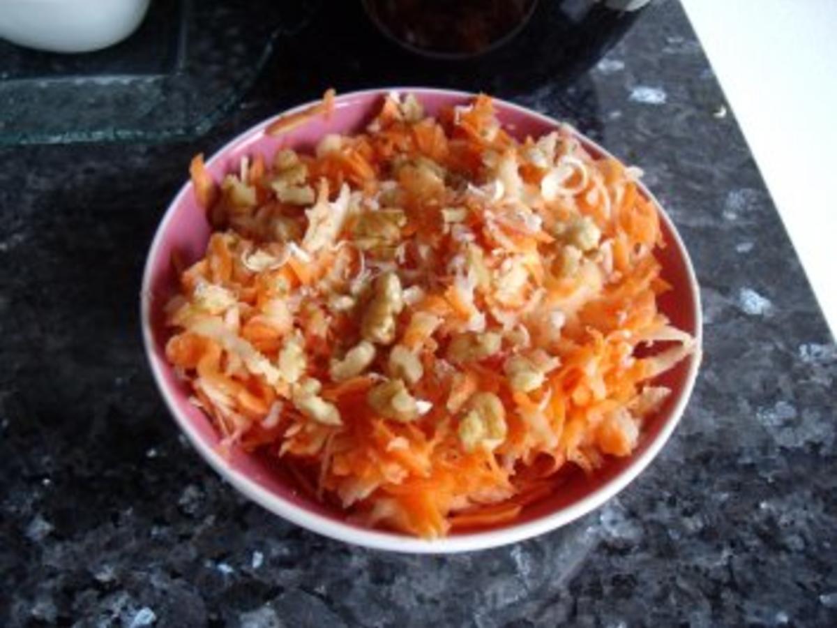 Rohkost: Apfel-Karotten-Salat - Rezept mit Bild - kochbar.de
