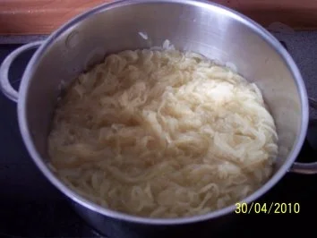 Rezept: Leber mit Kartoffelpüree , geschmorten Zwiebeln und Apfelmus Bild Nr. 4 Leber mit Kartoffelpüree , geschmorten Zwiebeln und Apfelmus - Rezept - Bild Nr. 4