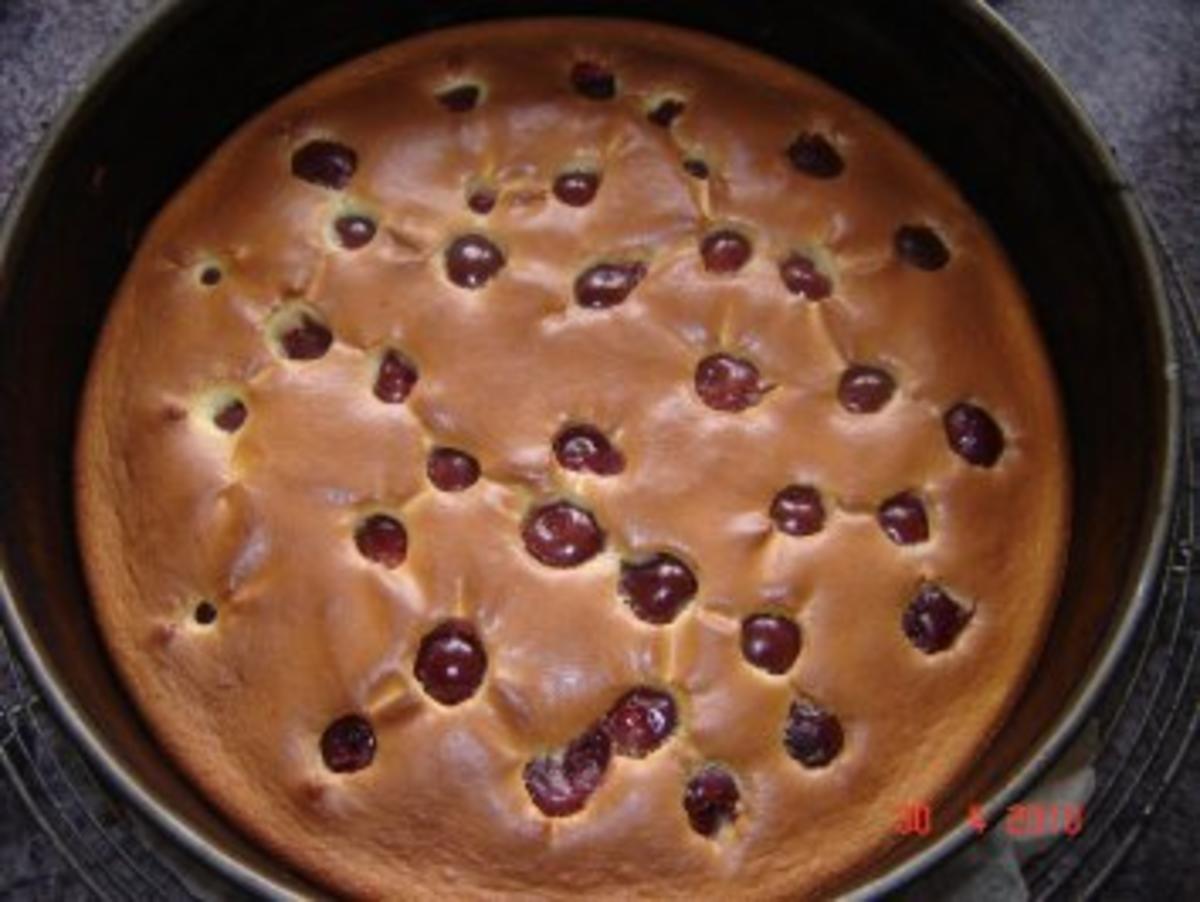 Kuchen + Torten : Kirschtorte mal etwas anderst - Rezept - Bild Nr. 3