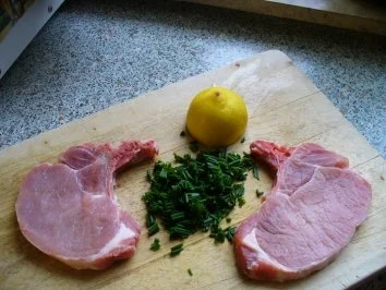 scharfes Kotelett mit Gemüseomelett - Rezept - Bild Nr. 2